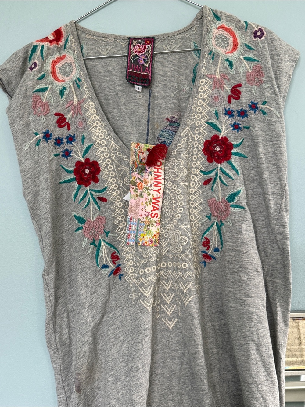 Johnny Was Grey V-Neck Tank with Red & Teal Floral Embroidery